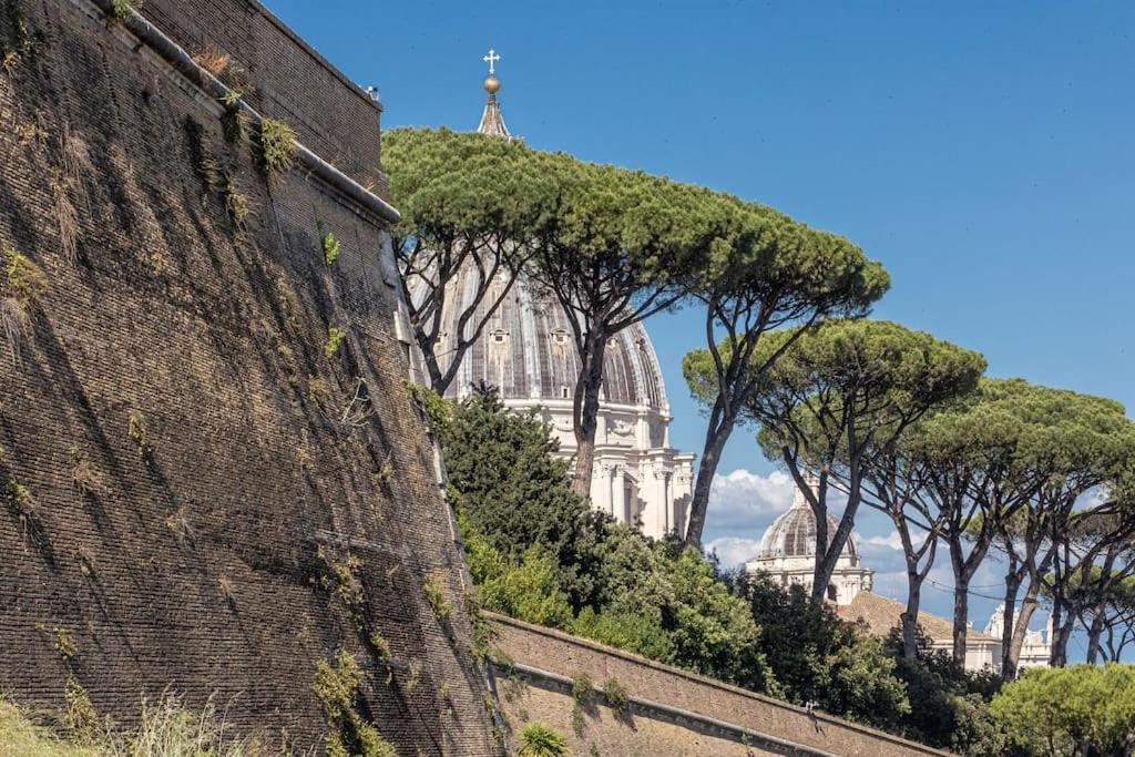 Vatican Terrace *